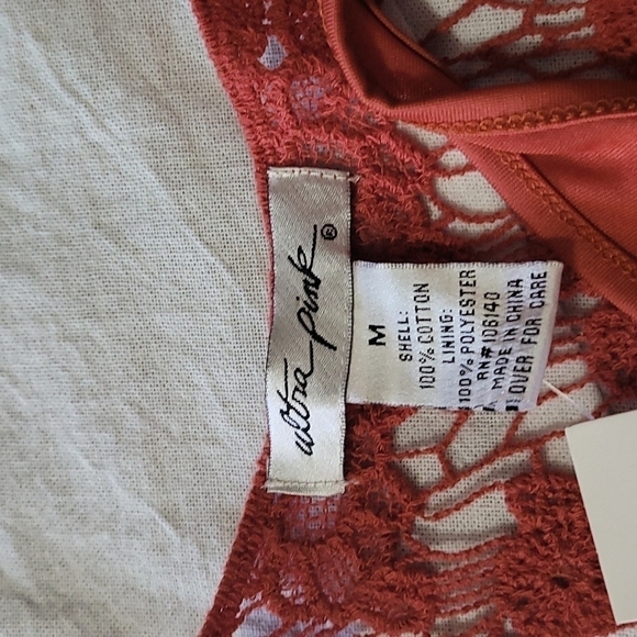 NWT Ultra Pink Women's Lace Lined Sleeveless Top Brick Orange Size Medium - Picture 7 of 7